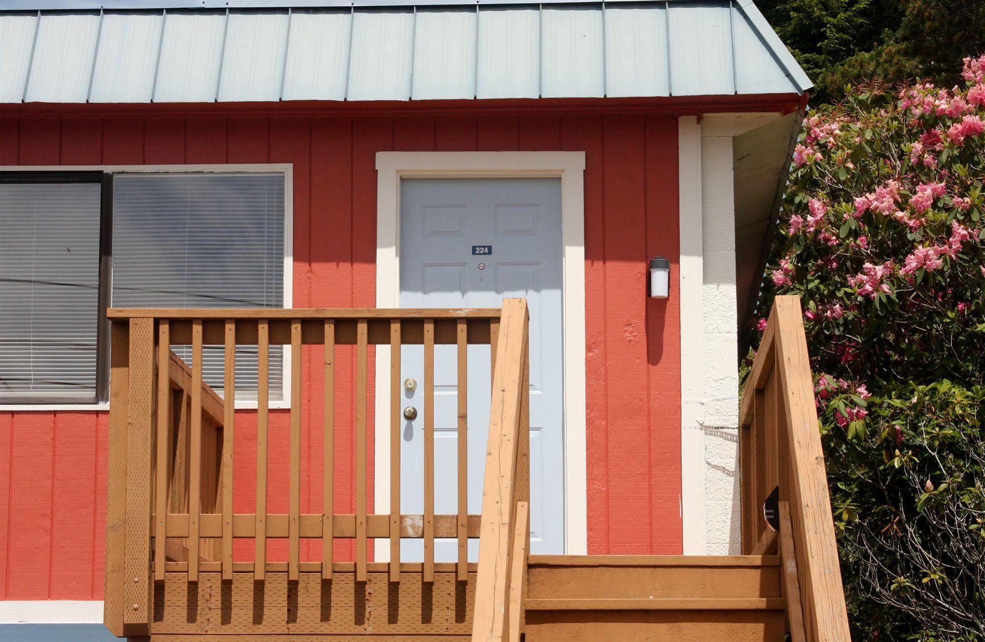 Heidi'S Inn Ilwaco Eksteriør bilde