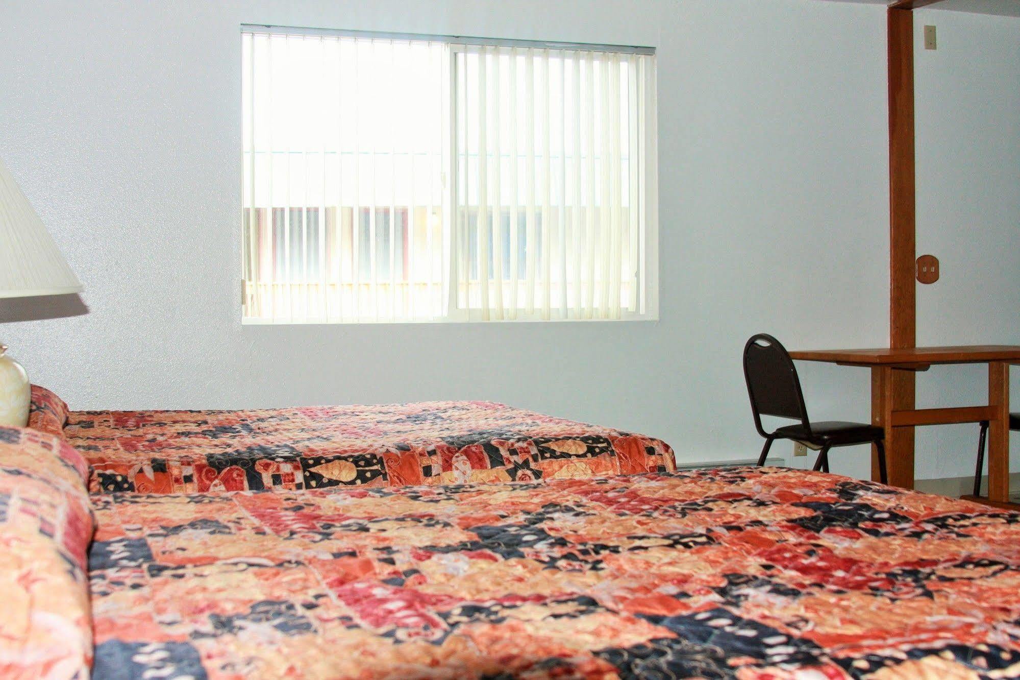 Heidi'S Inn Ilwaco Eksteriør bilde