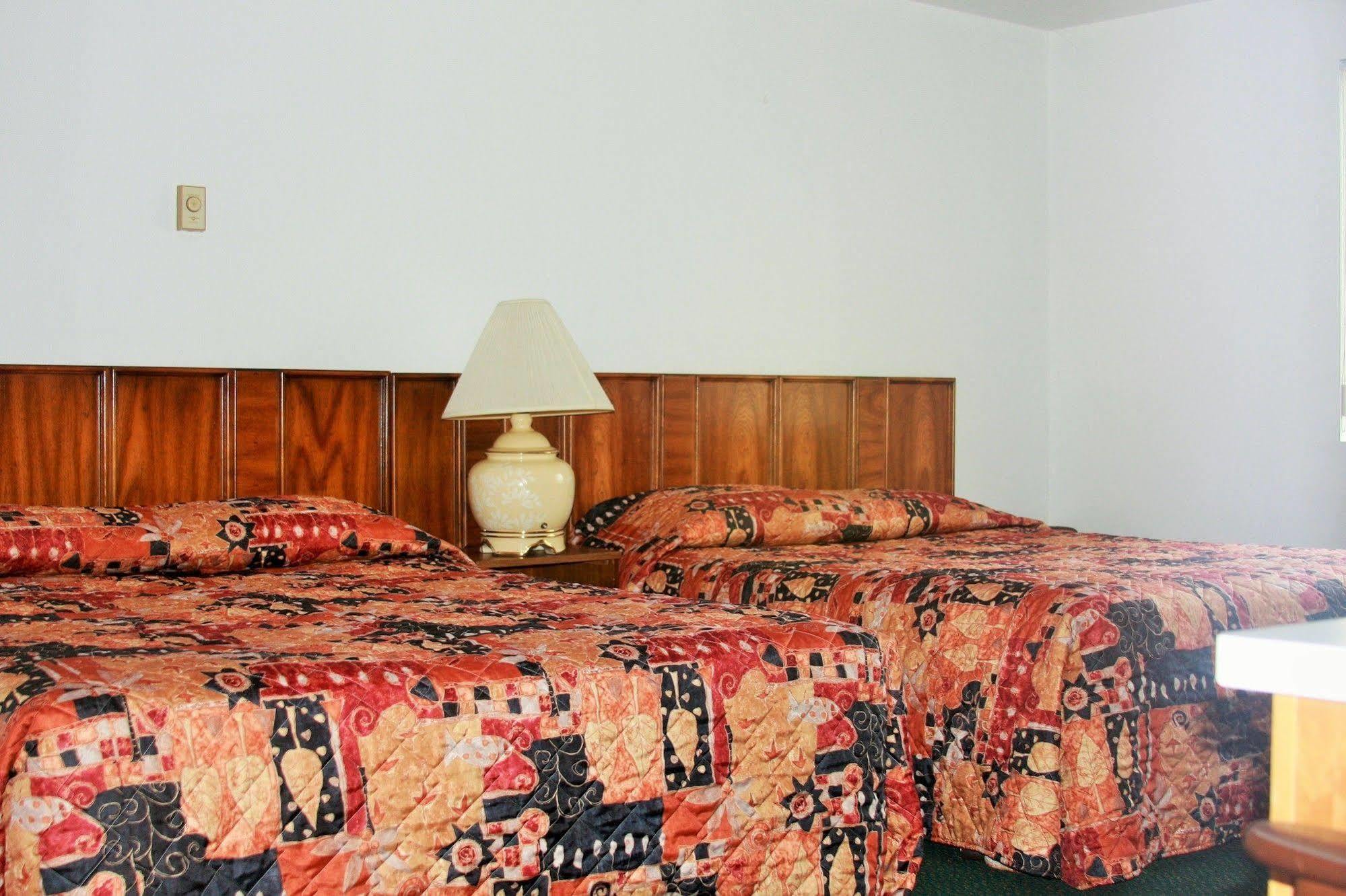 Heidi'S Inn Ilwaco Eksteriør bilde